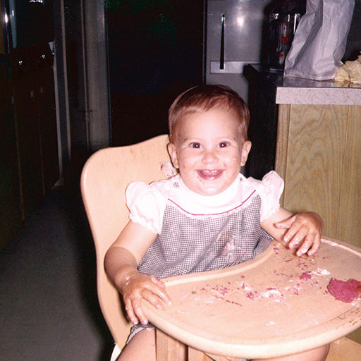 B_-_Sara_in_highchair.jpg