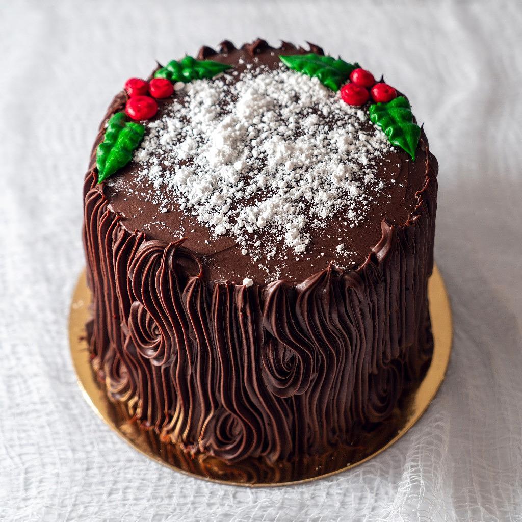 Yule Log Layer Cake, 6-inch