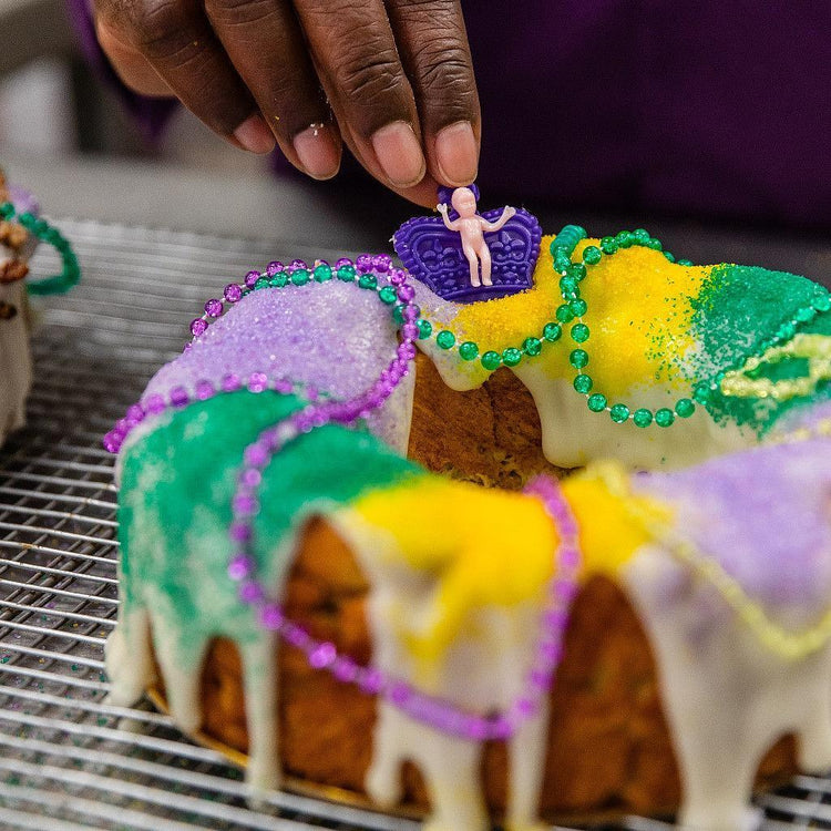MARDI_GRAS_-_King_Cake.jpg
