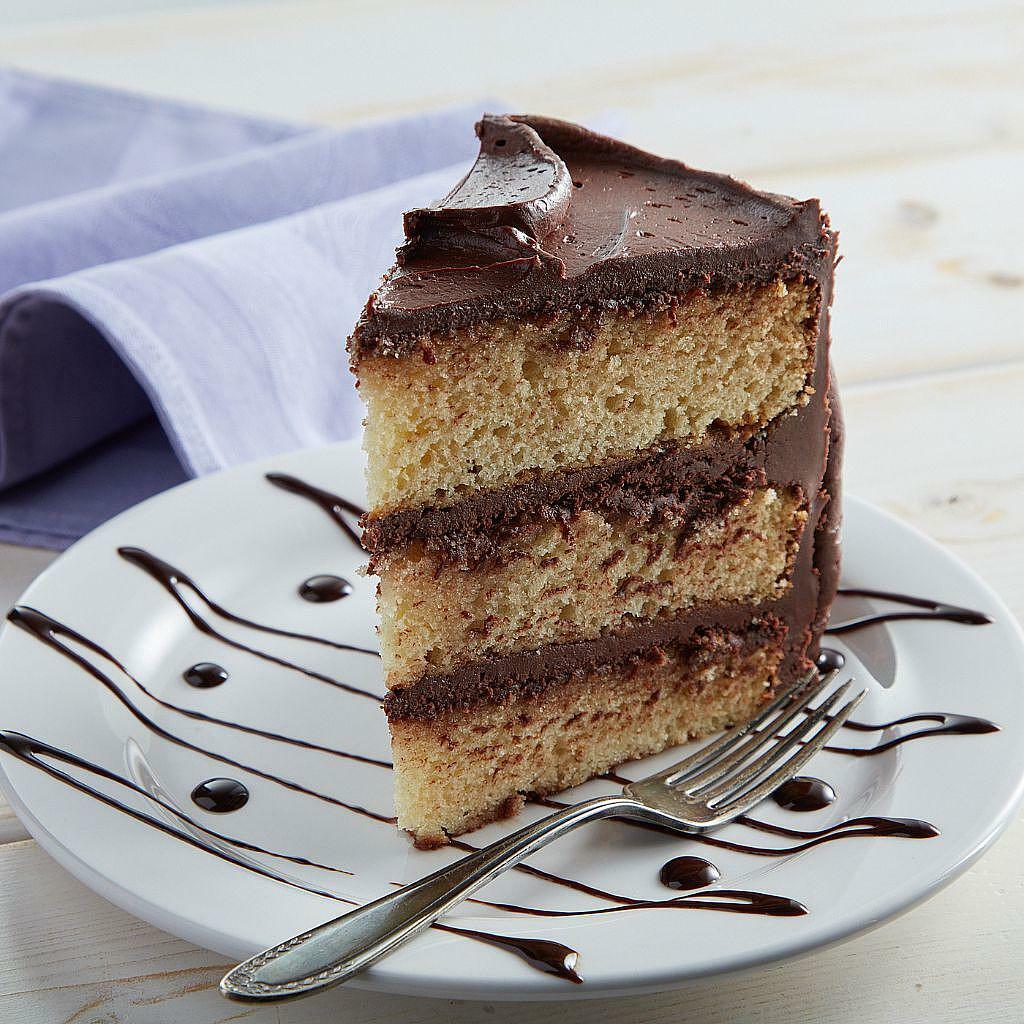 Old-Fashioned Diner Cake, Slice