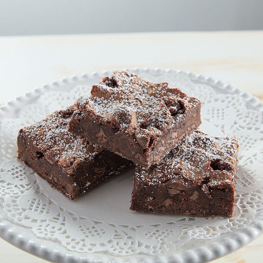 TheWorld_sBestBrownies_Bars-medium.jpg