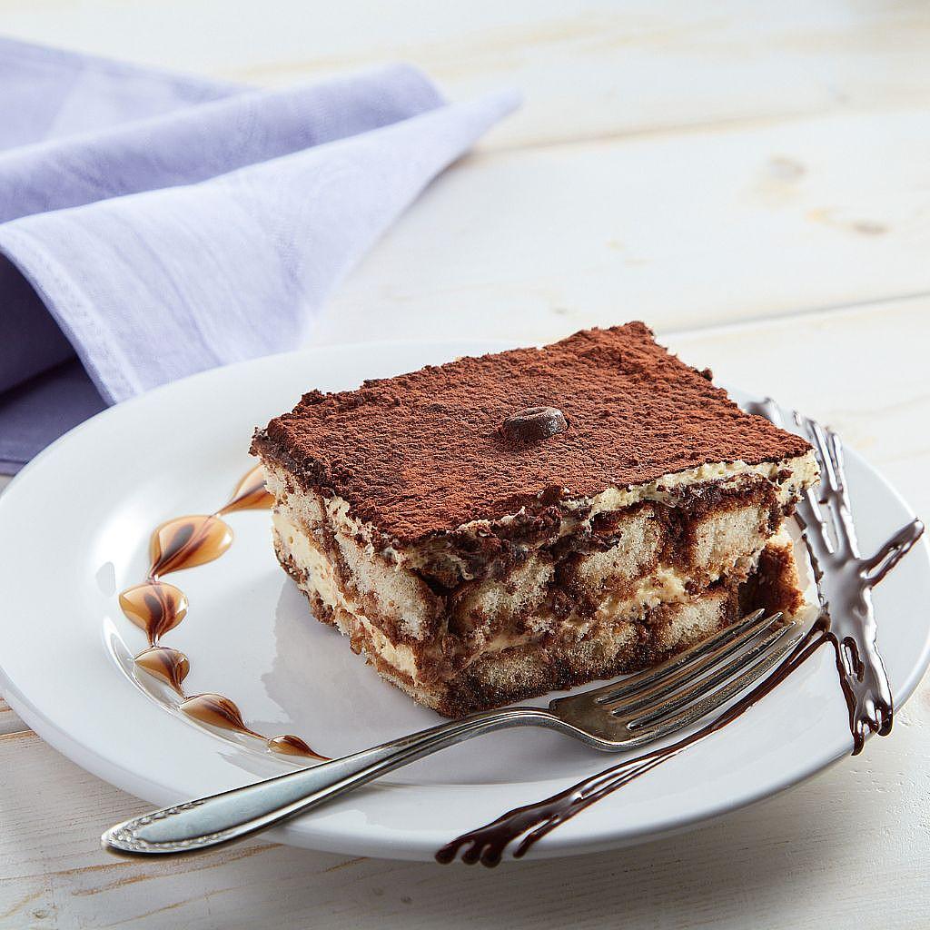 Tiramisu_Slice-medium.jpg