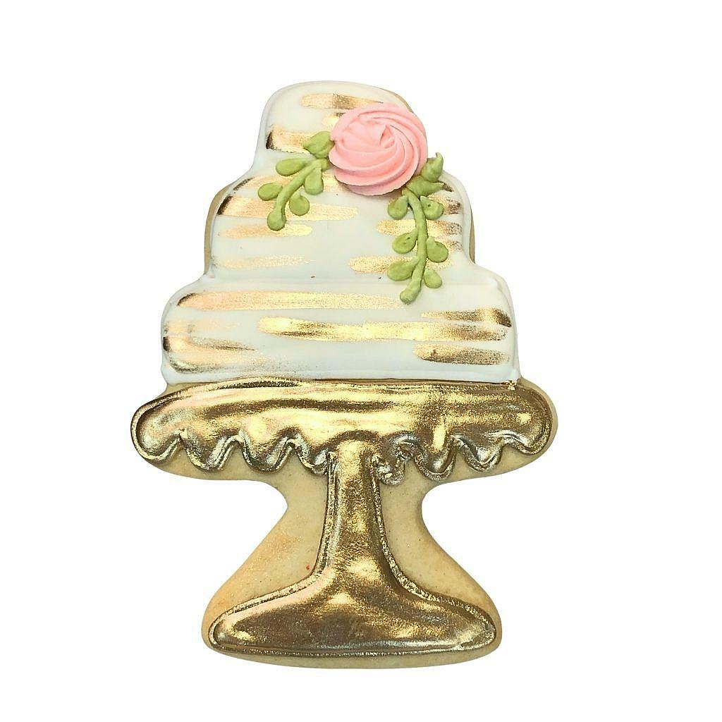 WOCO_-_White_Gold_WEDD_Cake.jpg