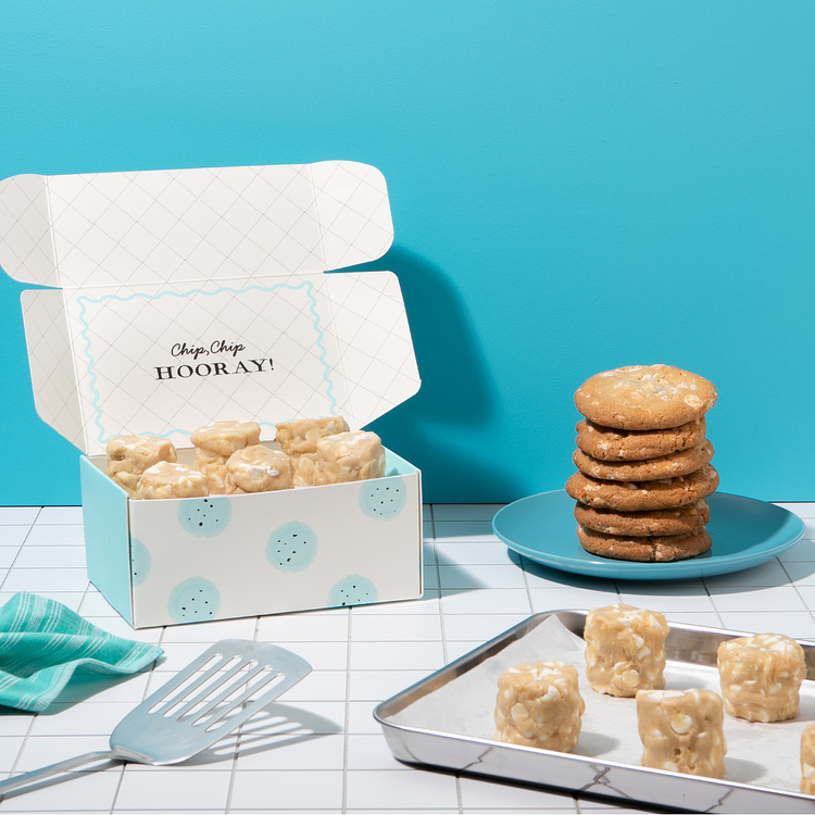 WhiteChocolateMacadamiaNutDoughbyDG_Frozen_-medium.png